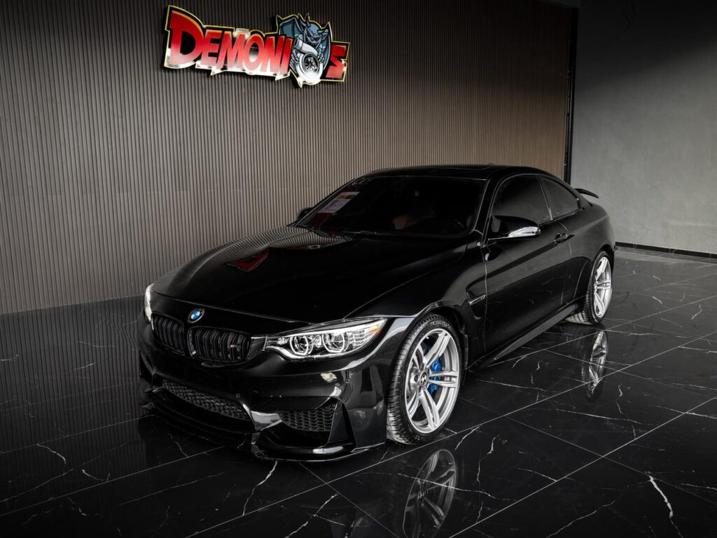 BMW M4 COUPE 2015