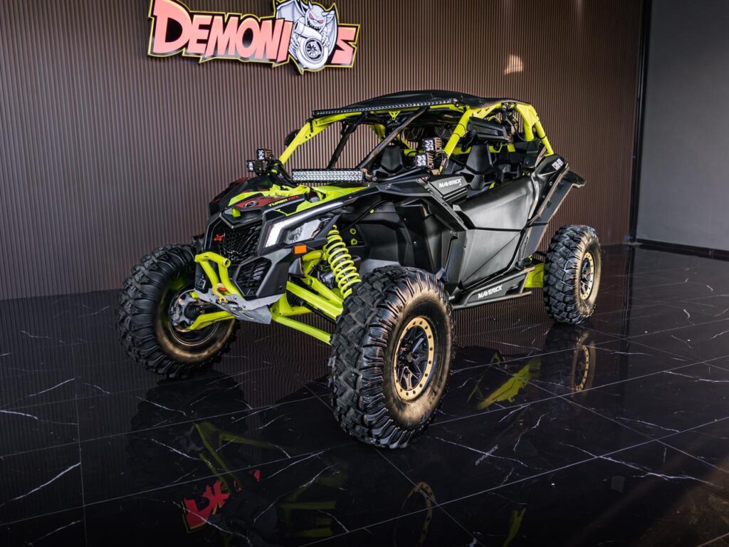 CAN-AM MAVERICK TURBO RR 2020
